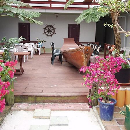 Hotel Patio House Reef Zamami Exterior foto